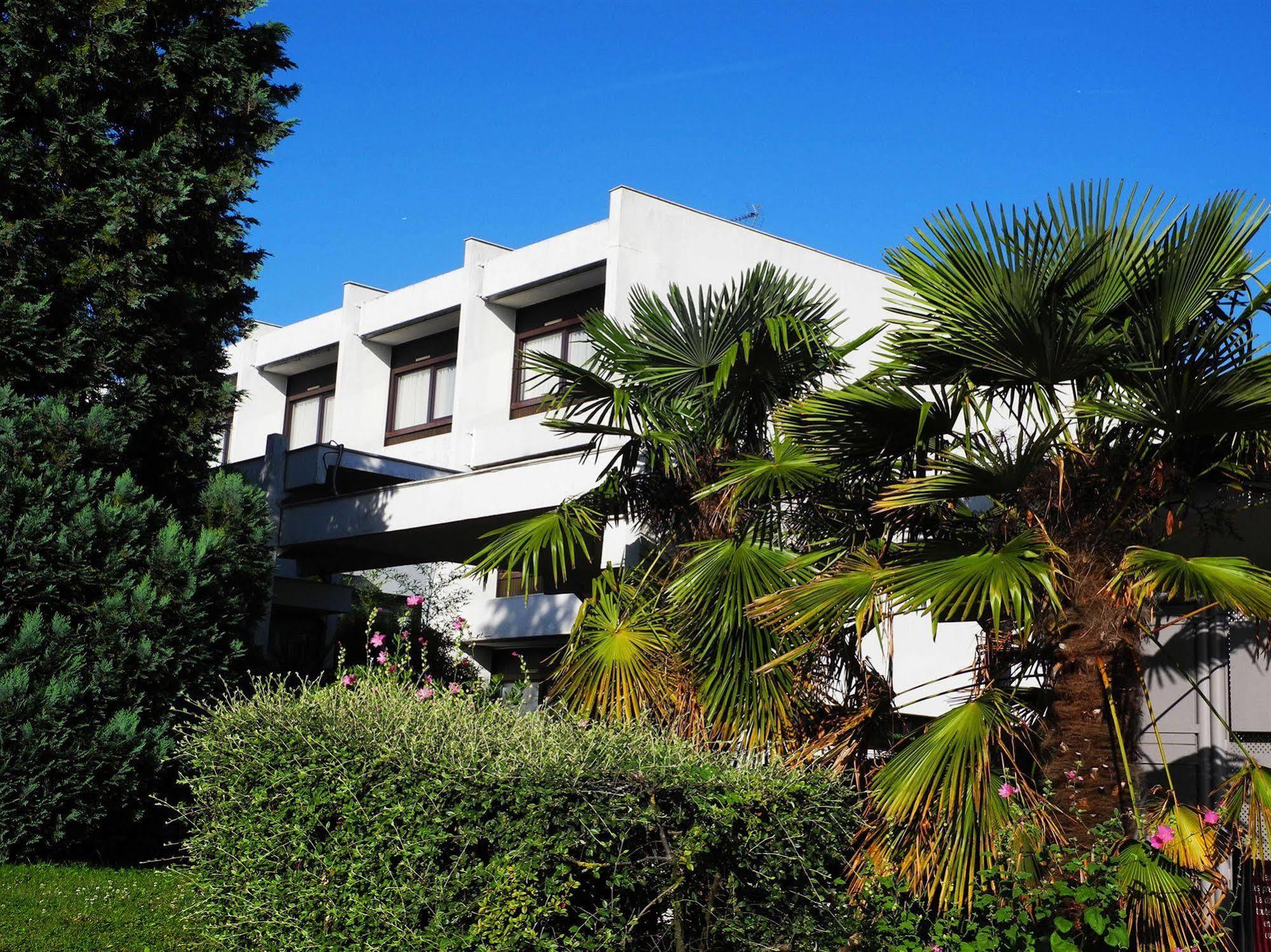 Hotel Villa Bellagio Blois By Popinns La Chaussée-Saint-Victor Exterior photo